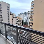 Apto Moderno Com Varanda, Piscina E Academia