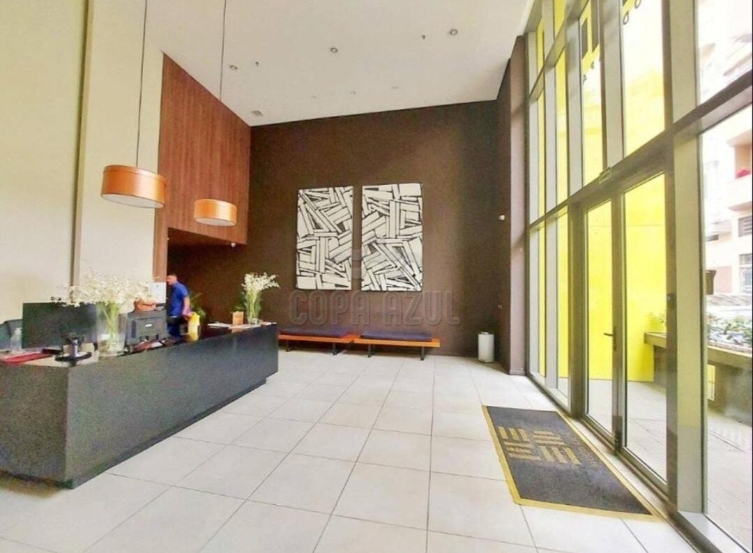 Apto Moderno Com Varanda, Piscina E Academia Apartamento *